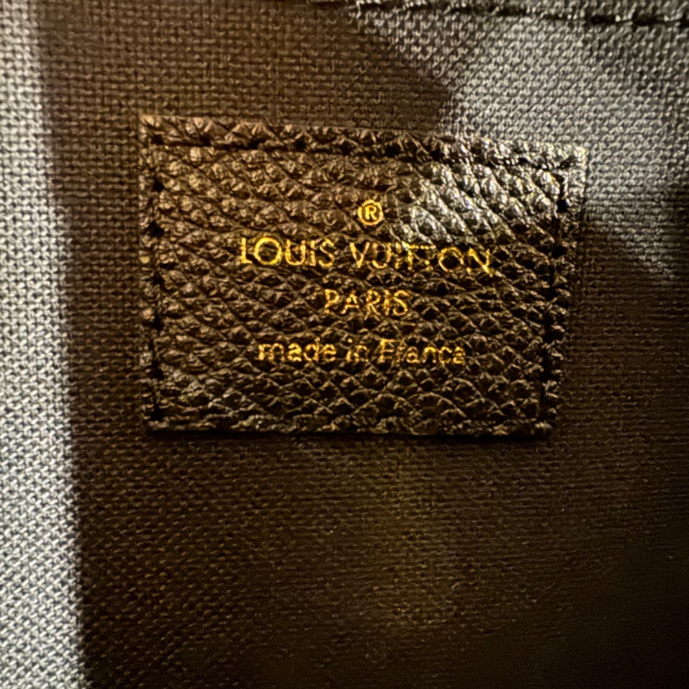 Louis Vuitton Black Empreinte Daily Pouch - Picture 5 of 8